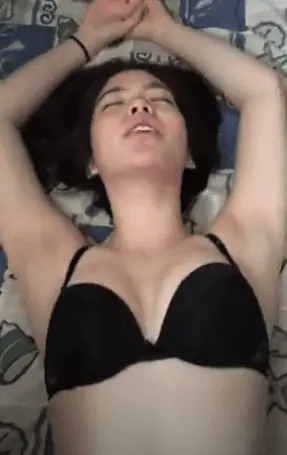 Om Dan Tante Asik Bercinta Di Kamar Kos