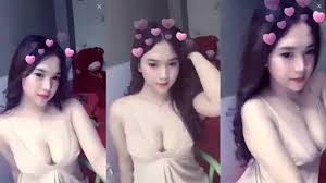 Viral Nya Sepasang Sejoli Yang Lagi Asik Ngentu Hampir Ketauan Warga